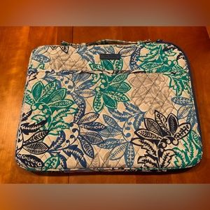 Vera Bradley Quilted Santiago laptop case